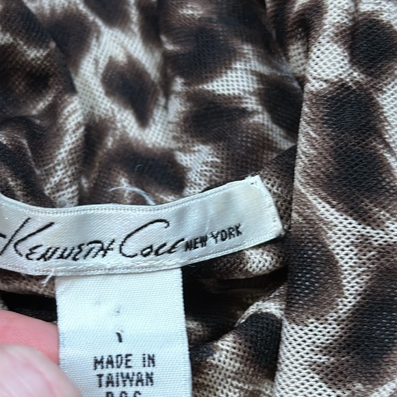 Kenneth Cole Leopard Print Top - Picture 4 of 8